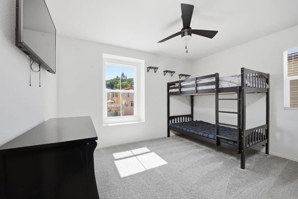 https://cdn.realtyfeed.com/cdn/127/306659818/3c22b52a0f2d0a22105531bb9748f86e.webp