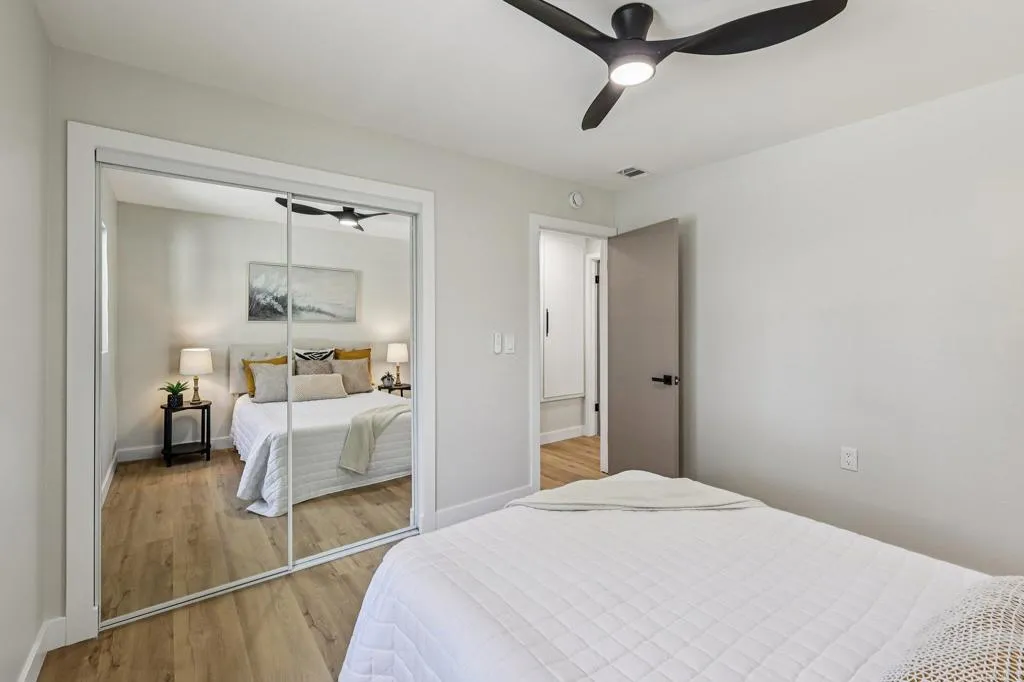 https://cdn.realtyfeed.com/cdn/127/306659821/8e720ebe68957773e2fe0f7438f4eac0.webp