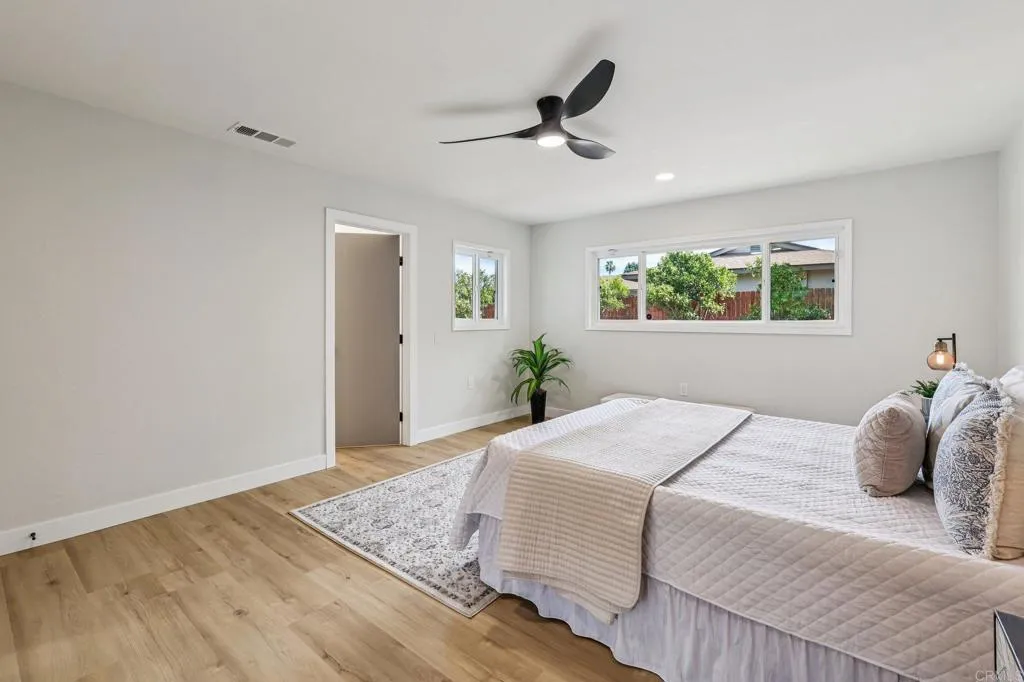 https://cdn.realtyfeed.com/cdn/127/306659821/990ce21a53e08355560cbfc0652ac8b1.webp