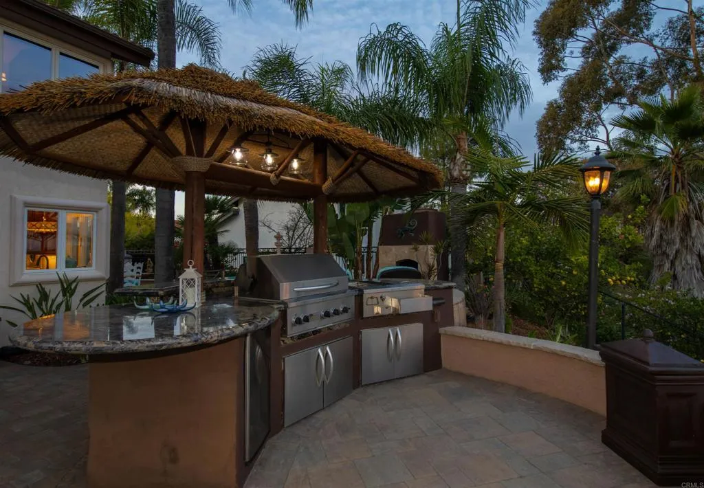 https://cdn.realtyfeed.com/cdn/127/306659833/14167bb6b7b3a37bae6d21467af95ddc.webp