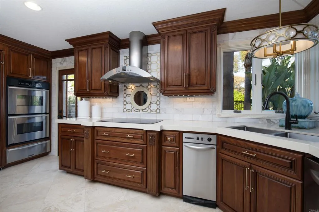 https://cdn.realtyfeed.com/cdn/127/306659833/3c91660b4ec8168ec54ec5b1ef0f489d.webp