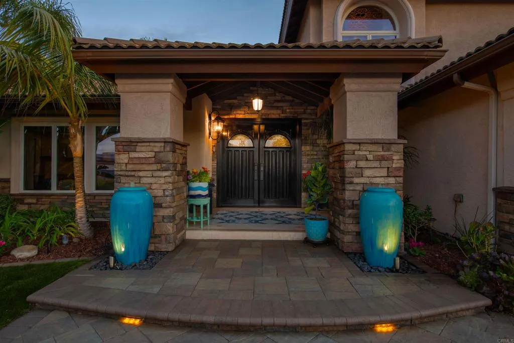 https://cdn.realtyfeed.com/cdn/127/306659833/4a2e825fc46588ec3728be8015cc2409.webp