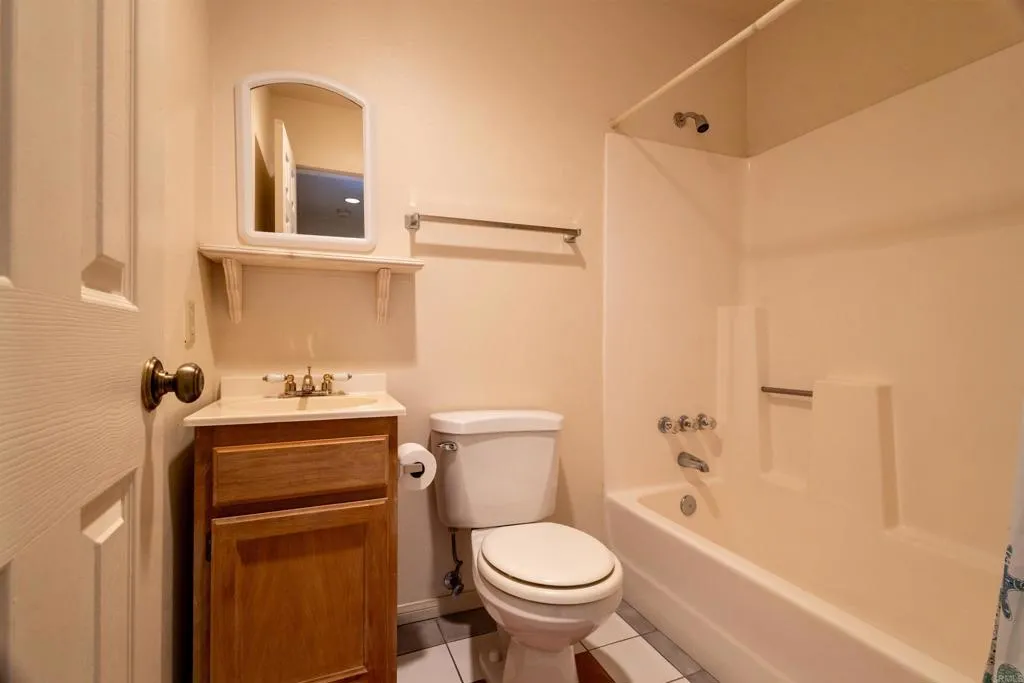 https://cdn.realtyfeed.com/cdn/127/306659845/f64e1c4dd00c3303f1dc02246e1532a1.webp