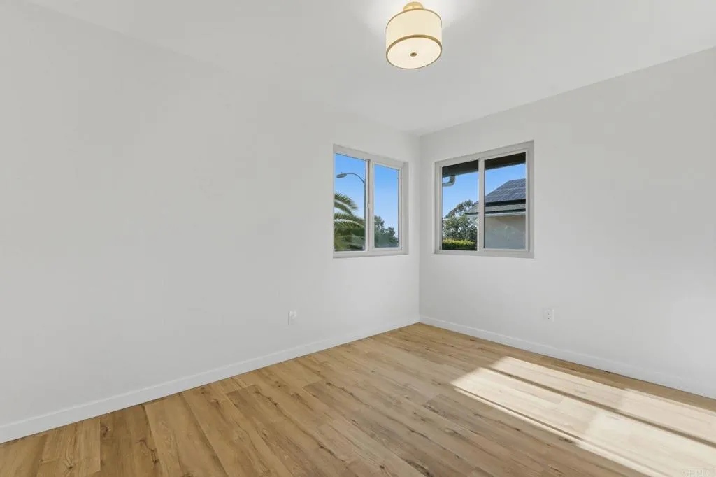 https://cdn.realtyfeed.com/cdn/127/306659846/762610a8f24a32e534ef041adfc97904.webp