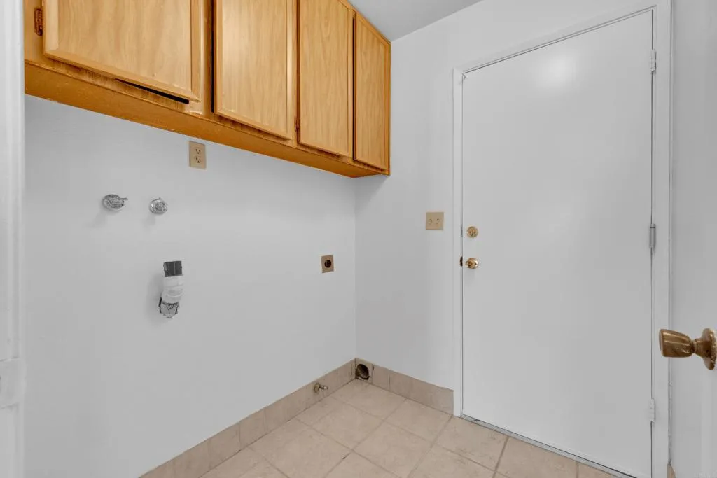 https://cdn.realtyfeed.com/cdn/127/306659848/c71d6b86ed60244ec06058b78d8f6922.webp