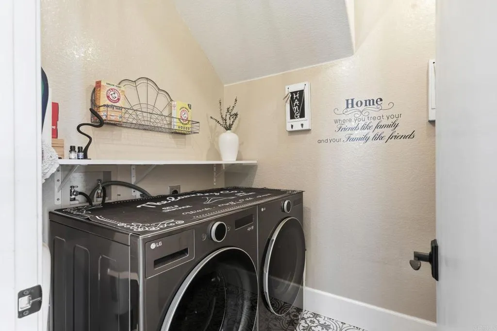 https://cdn.realtyfeed.com/cdn/127/306659853/1893e0e35261c65288f58eefed1164d8.webp