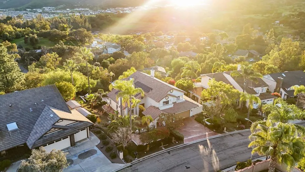 https://cdn.realtyfeed.com/cdn/127/306659853/1db85c91aa4281dec826c21333785aa2.webp