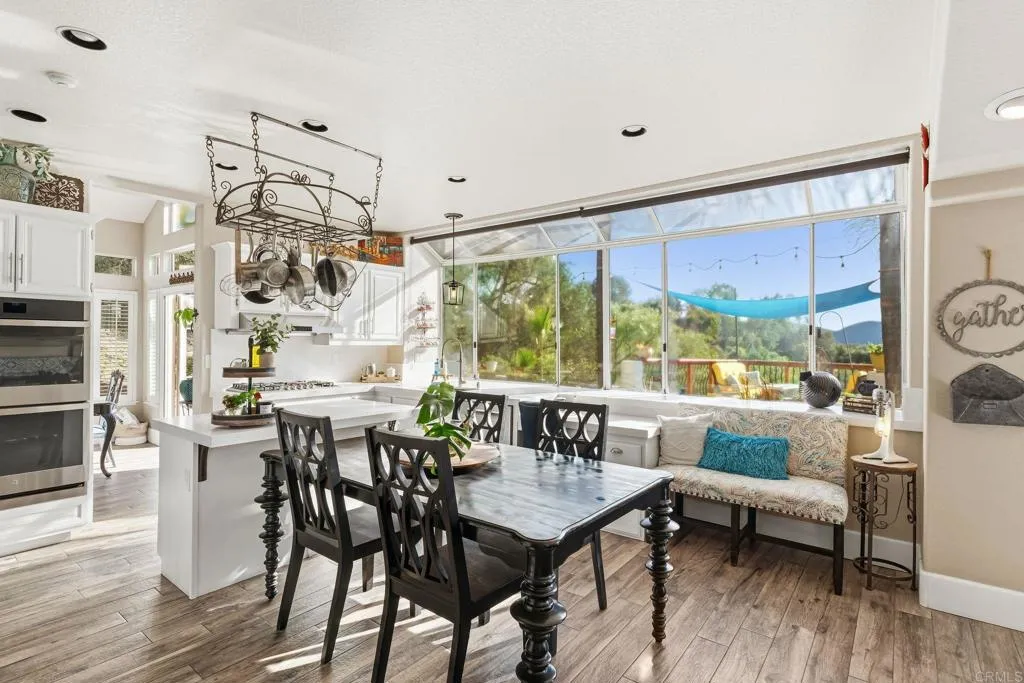 https://cdn.realtyfeed.com/cdn/127/306659853/31f659113d7febaca5be368d262785b5.webp