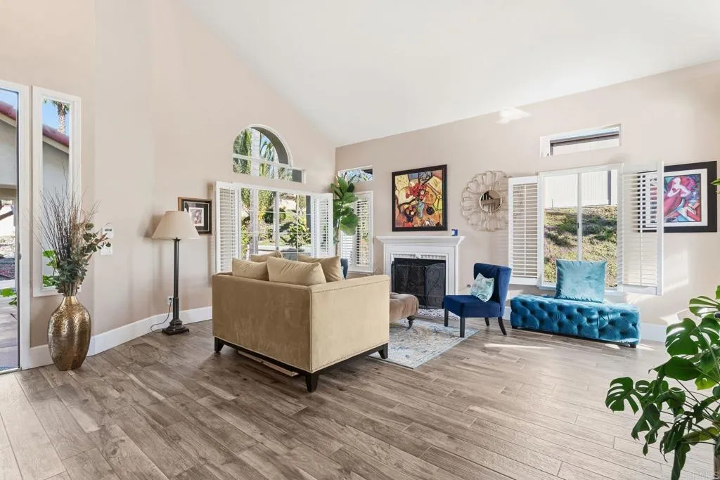 https://cdn.realtyfeed.com/cdn/127/306659853/4f731282291949e1254169bf385679c2.webp
