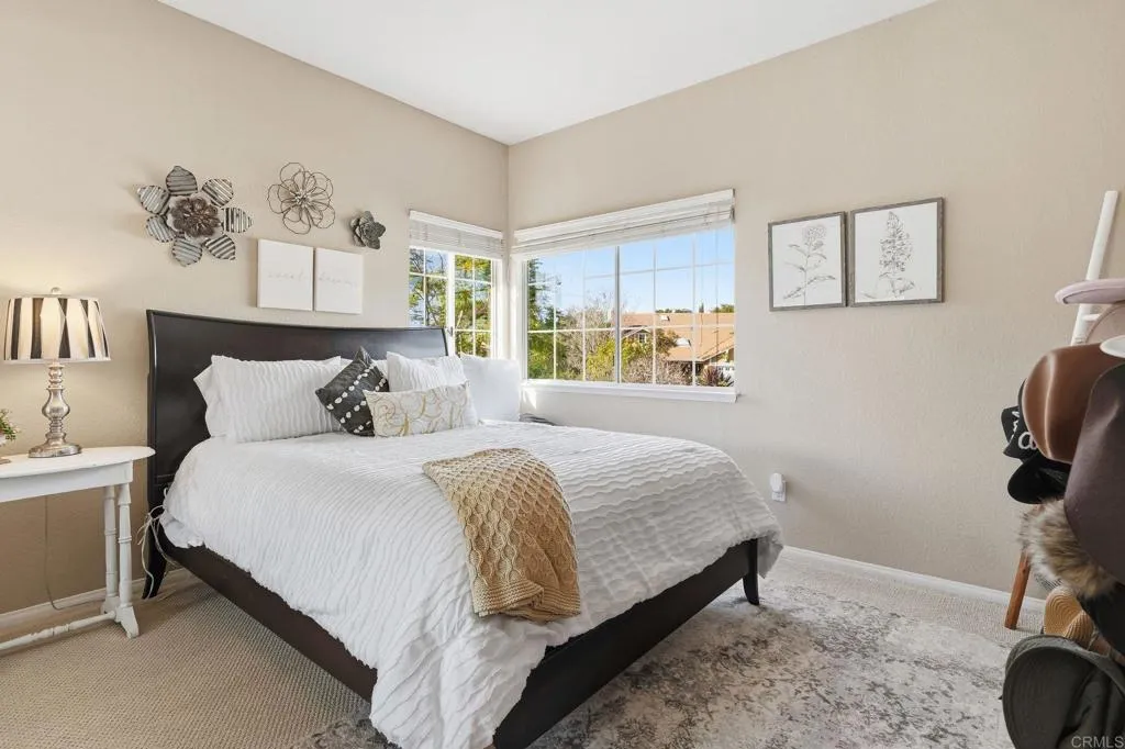 https://cdn.realtyfeed.com/cdn/127/306659853/959fcec9ea66fad9238212bcaad8dc34.webp