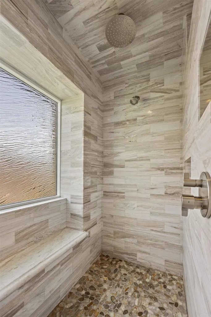 https://cdn.realtyfeed.com/cdn/127/306659857/0ba5645870289030e6661cfc69194389.webp