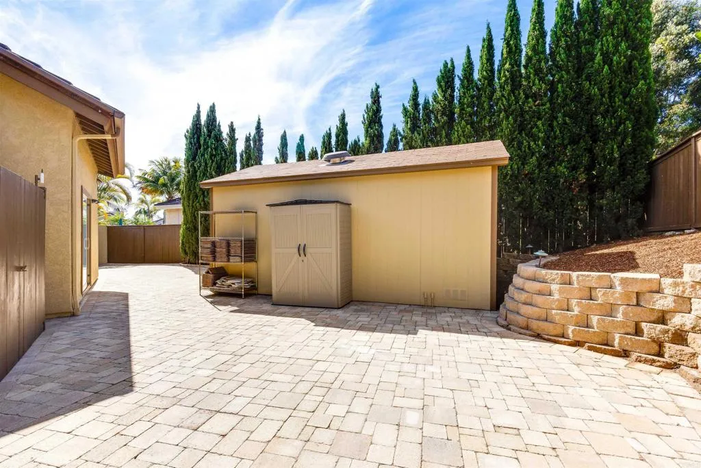 https://cdn.realtyfeed.com/cdn/127/306659857/7b45e45b2402dcff394261049c27583c.webp