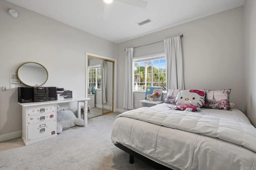 https://cdn.realtyfeed.com/cdn/127/306659860/072981fb6291488980dbfd02091ca036.webp
