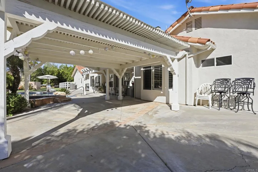 https://cdn.realtyfeed.com/cdn/127/306659860/7fd91b78b3f2d5cd453b9c4a1550de8c.webp