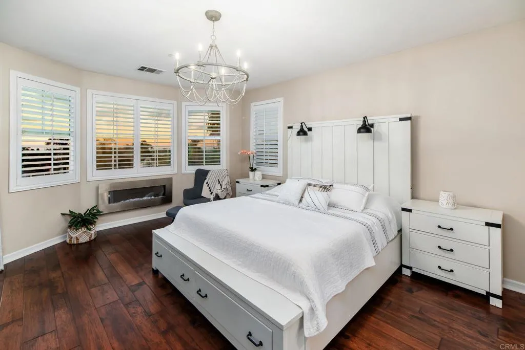 https://cdn.realtyfeed.com/cdn/127/306659868/ec54f31694256c3812fd538aa6ea9f72.webp