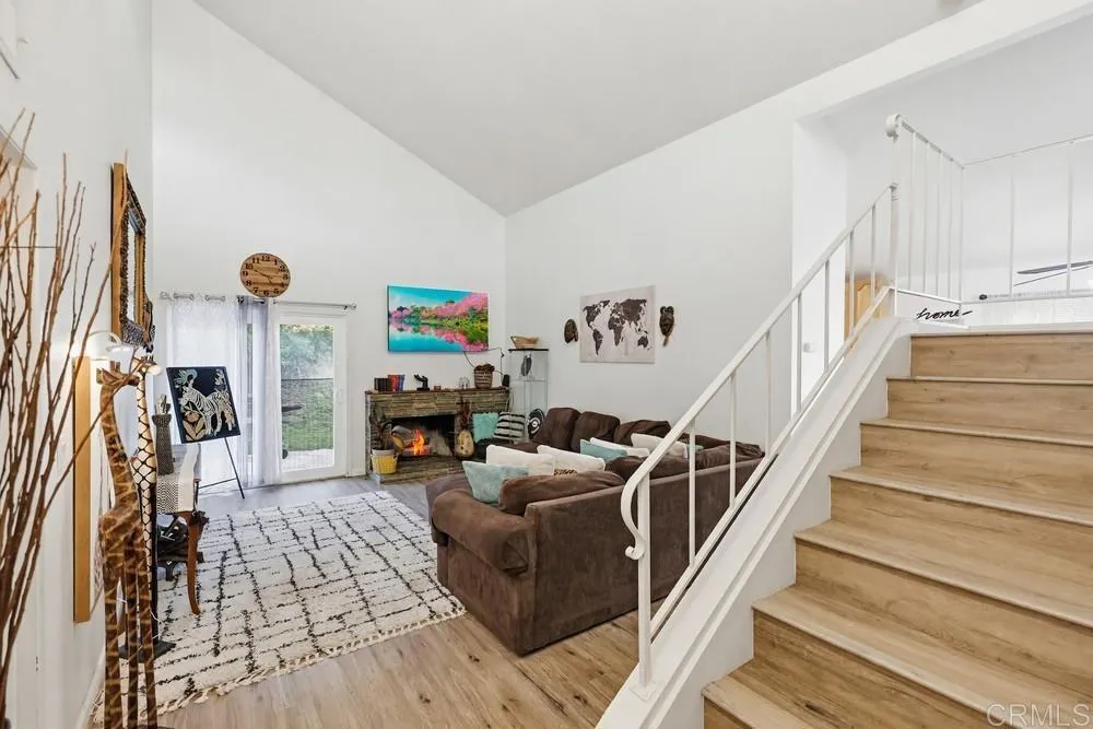 https://cdn.realtyfeed.com/cdn/127/306659869/f1ad6669ae839820992639fd863deaf5.webp