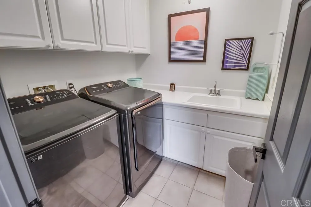 https://cdn.realtyfeed.com/cdn/127/306659870/2f3c6ae6517bc1d2b56303f08ed538a7.webp