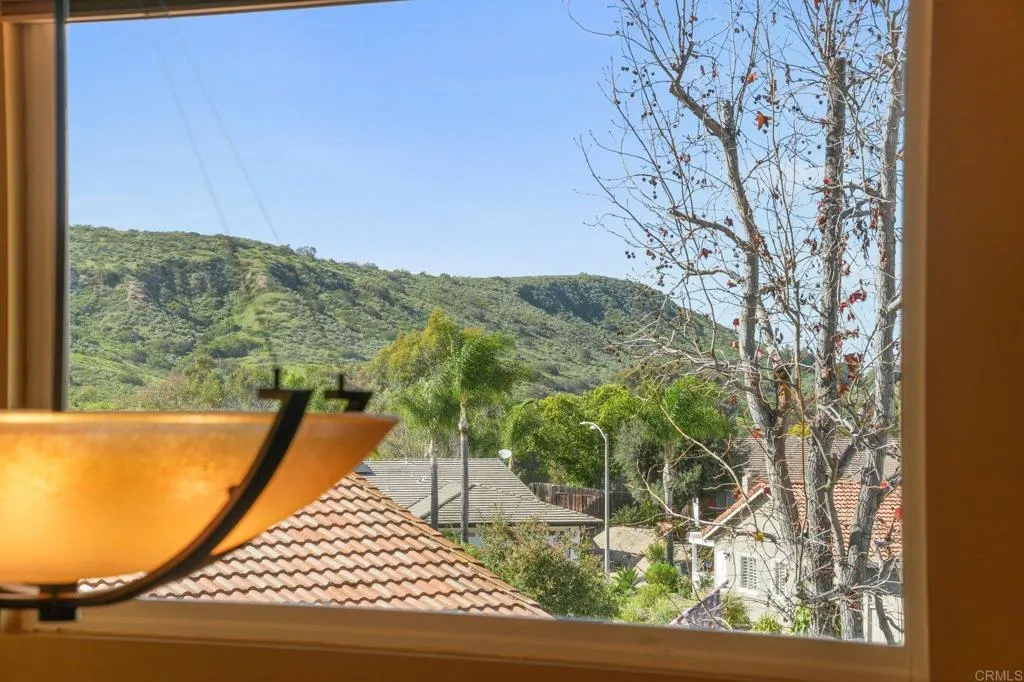 https://cdn.realtyfeed.com/cdn/127/306659875/70e73f228f5f1032c407e6de59292294.webp