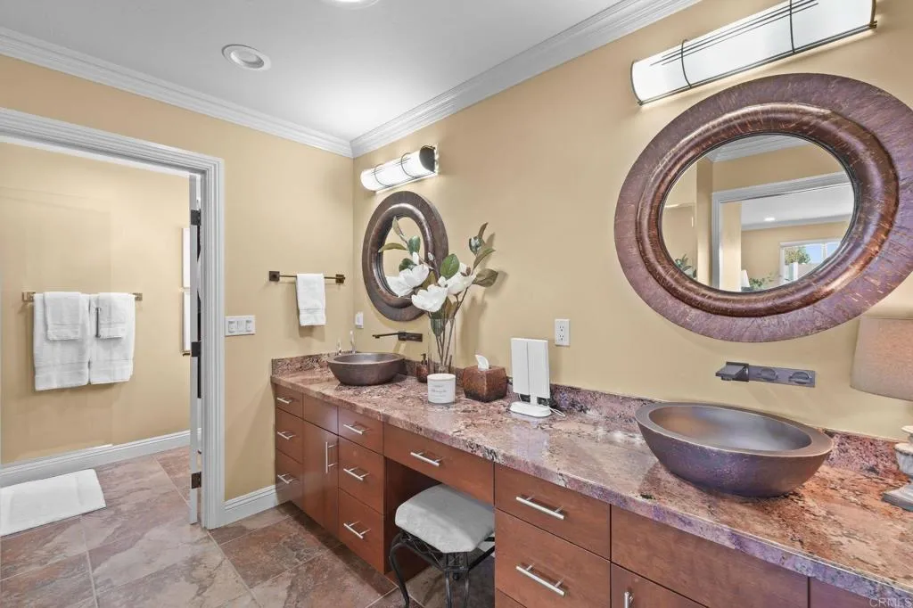 https://cdn.realtyfeed.com/cdn/127/306659875/ba5406791864899a94e1029b786308af.webp
