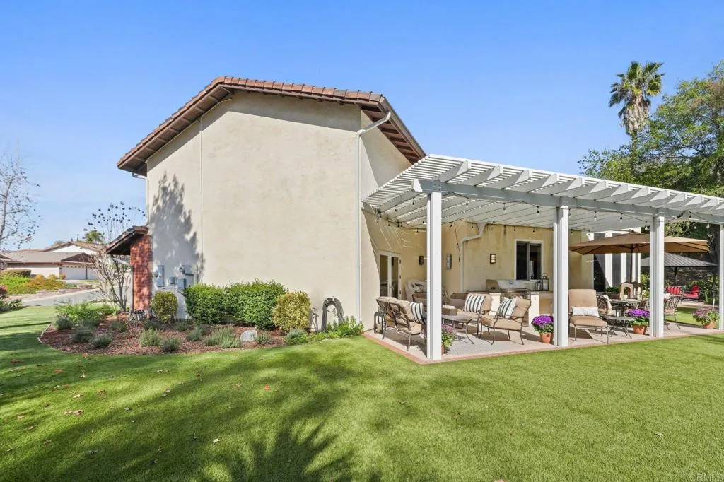 https://cdn.realtyfeed.com/cdn/127/306659875/d69390955bf45f309eed6fa2baaf6298.webp