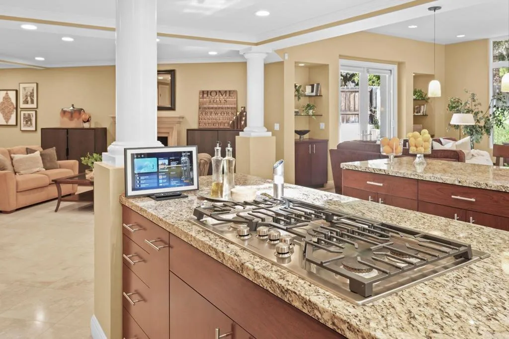 https://cdn.realtyfeed.com/cdn/127/306659875/ef3881782b093ad1da22523e94515058.webp