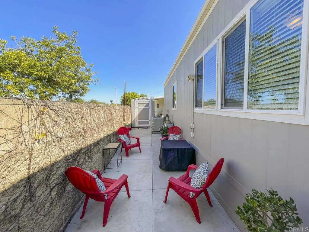 https://cdn.realtyfeed.com/cdn/127/306659923/83f7cab72fd33fae882848863df54618.webp