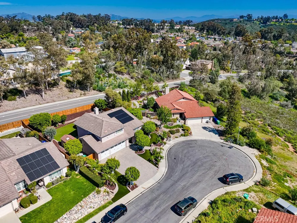 https://cdn.realtyfeed.com/cdn/127/306659925/3bbdee6f29d9ef085afc32b8275841e3.webp