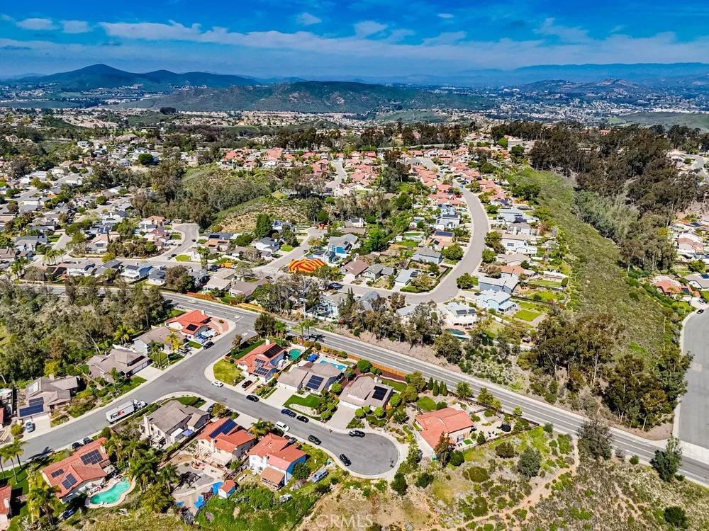 https://cdn.realtyfeed.com/cdn/127/306659925/4d0d8f37ae1c6adcea8705c844fe0b93.webp