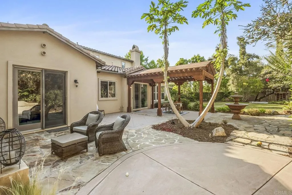 https://cdn.realtyfeed.com/cdn/127/306659937/3913457b982935c58ac17f297e1183b3.webp