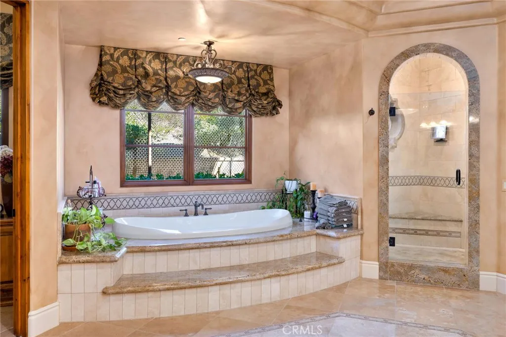 https://cdn.realtyfeed.com/cdn/127/306659944/a81c5ae535f4912ae5d9a97fe7d809e4.webp