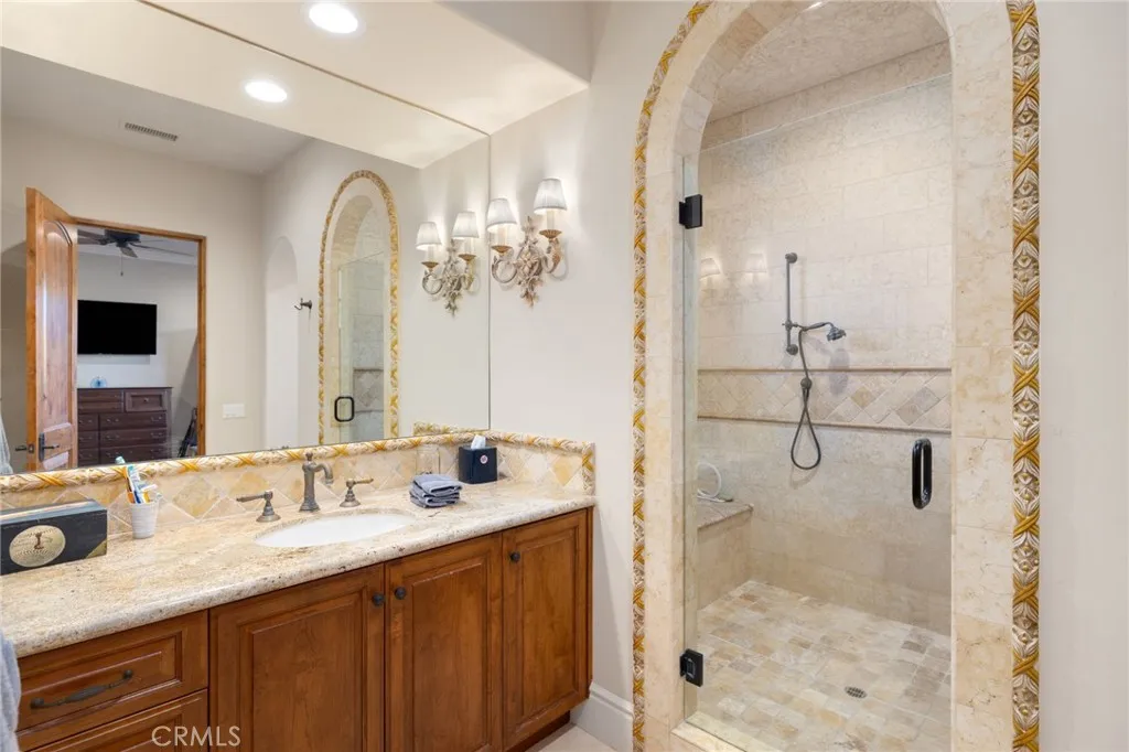 https://cdn.realtyfeed.com/cdn/127/306659944/e5d7f974f5b1d248ef277207717ce9a8.webp