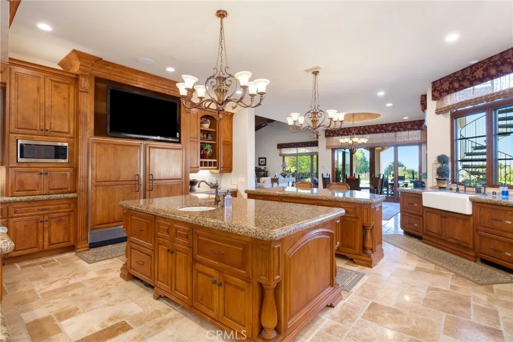 https://cdn.realtyfeed.com/cdn/127/306659944/e8969c1883fade5627612ddf2d770099.webp