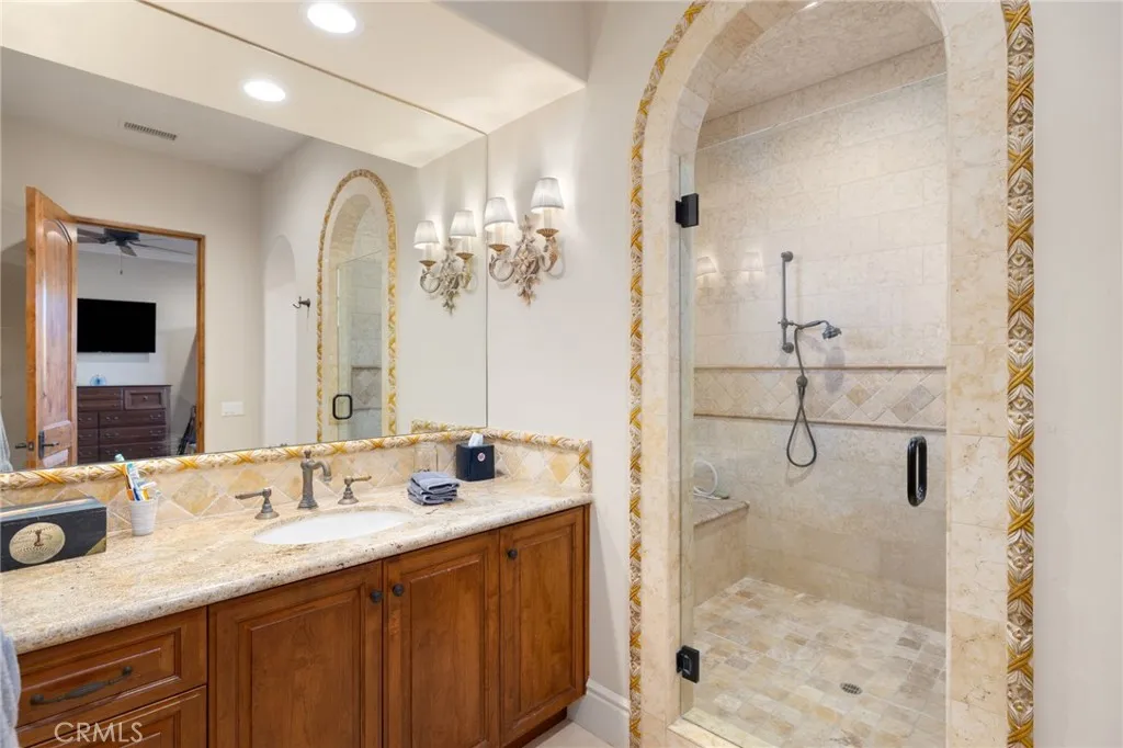 https://cdn.realtyfeed.com/cdn/127/306659944/f27d794386079b74a53f90ebd7187c53.webp