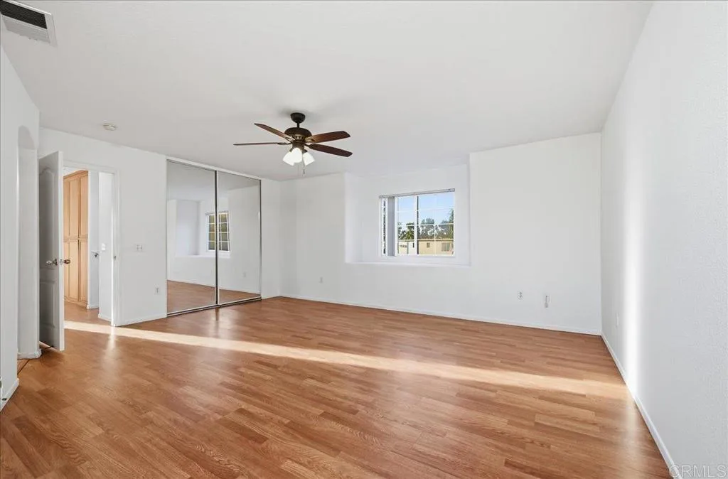 https://cdn.realtyfeed.com/cdn/127/306659972/3c6b88056ad6fd5067ec7f7a81a9ddbc.webp