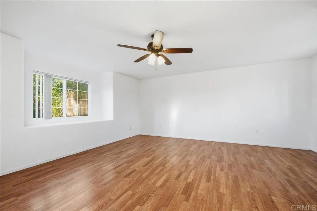 https://cdn.realtyfeed.com/cdn/127/306659972/ad708c5d4928a0215a5ab05f391e7036.webp