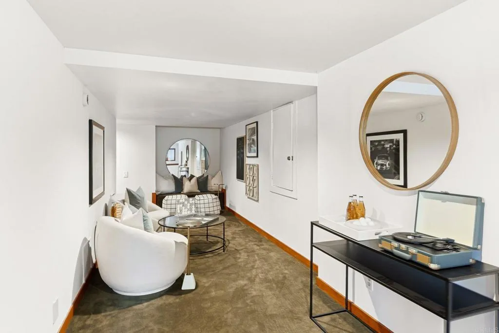 https://cdn.realtyfeed.com/cdn/127/306660002/001f6e0dc939878e989481d1915d3725.webp
