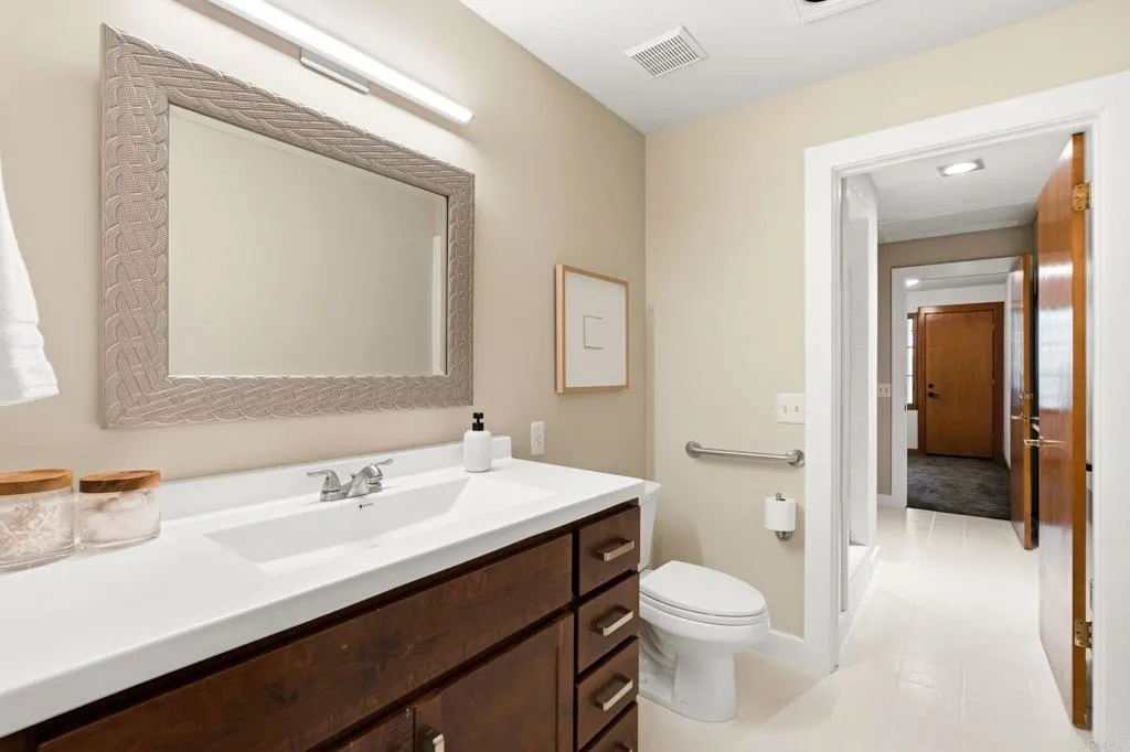 https://cdn.realtyfeed.com/cdn/127/306660002/05250ec8adf183ed57806d7d0e1e28e5.webp