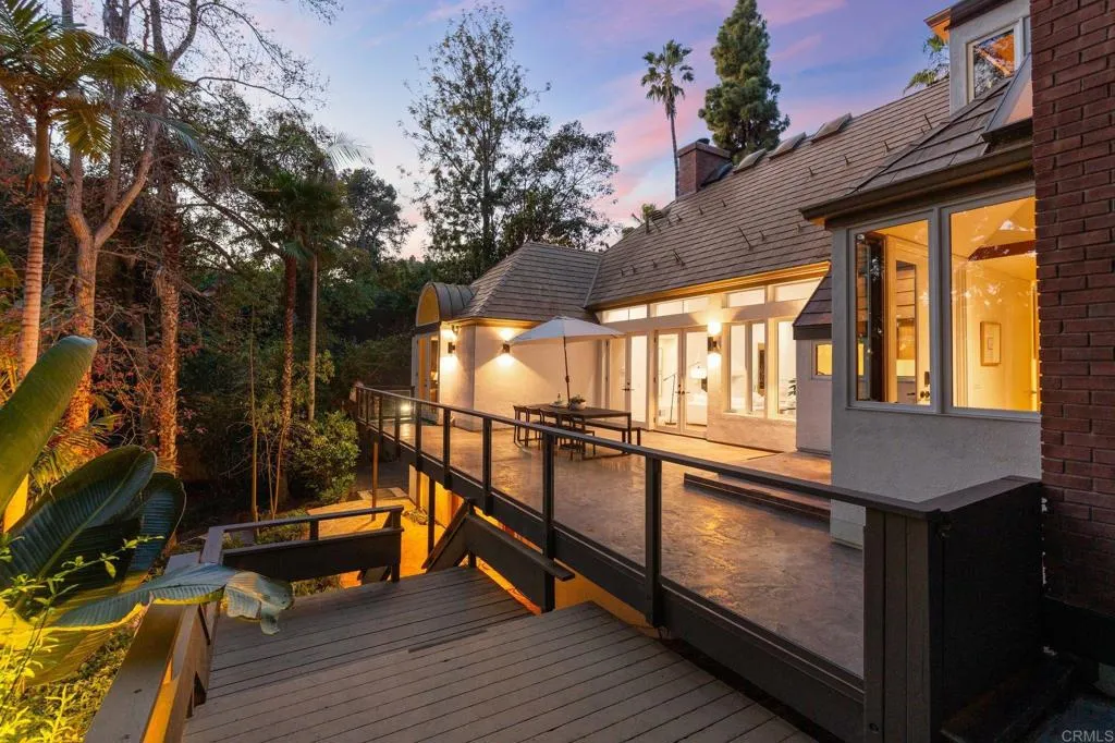https://cdn.realtyfeed.com/cdn/127/306660002/13947635930e8b48c9b5fe344cb2c631.webp