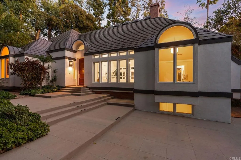 https://cdn.realtyfeed.com/cdn/127/306660002/63e796eed81025fb02899ed567d6ad12.webp