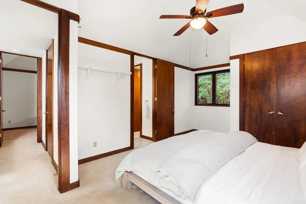 https://cdn.realtyfeed.com/cdn/127/306660002/7e10eae0a39806250bd1464e9e81b286.webp
