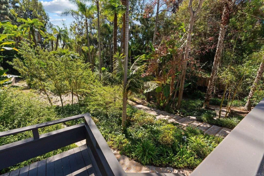 https://cdn.realtyfeed.com/cdn/127/306660002/d089bed186863bde9cc98f2727035ac5.webp