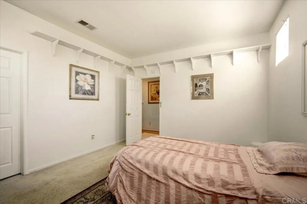https://cdn.realtyfeed.com/cdn/127/306660078/4b4054383aec2190b991d3755ea44275.webp
