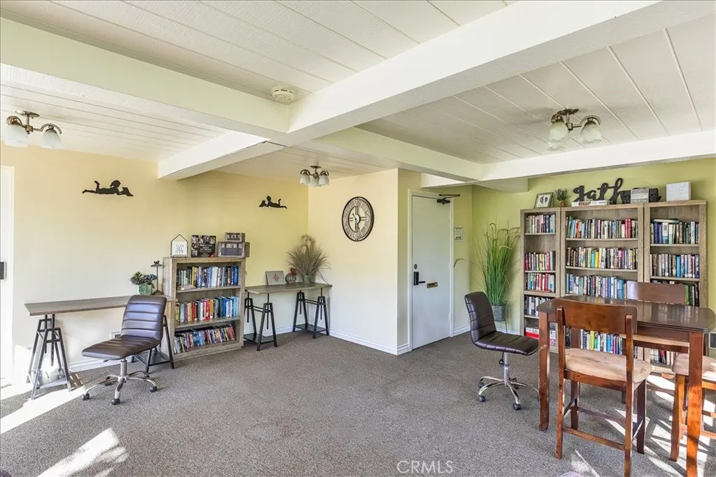 https://cdn.realtyfeed.com/cdn/127/306660080/5d463e98619070829c6517ff5fdfe98b.webp