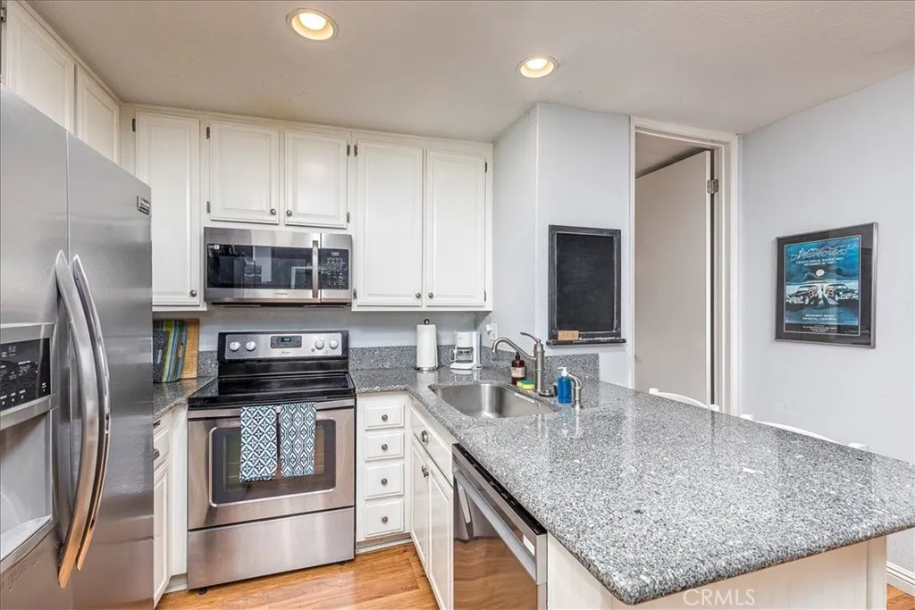 https://cdn.realtyfeed.com/cdn/127/306660080/6596a62a1787ce344a9f29f510478f74.webp