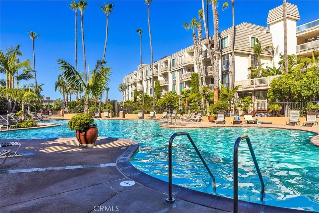 https://cdn.realtyfeed.com/cdn/127/306660080/877a2e0ec318a100a5a681ddd291f6c8.webp