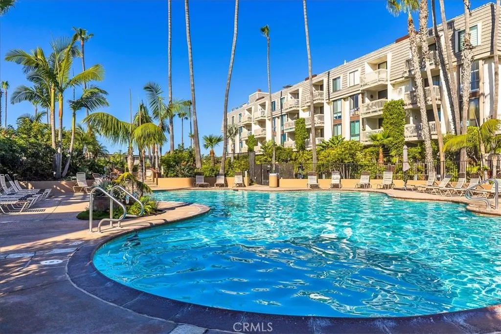 https://cdn.realtyfeed.com/cdn/127/306660080/97622b2bac3046ce4bc092ac5ca2d57b.webp