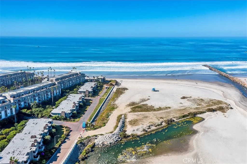 https://cdn.realtyfeed.com/cdn/127/306660080/b05537803d60aa23a5dd86feb9b08cca.webp