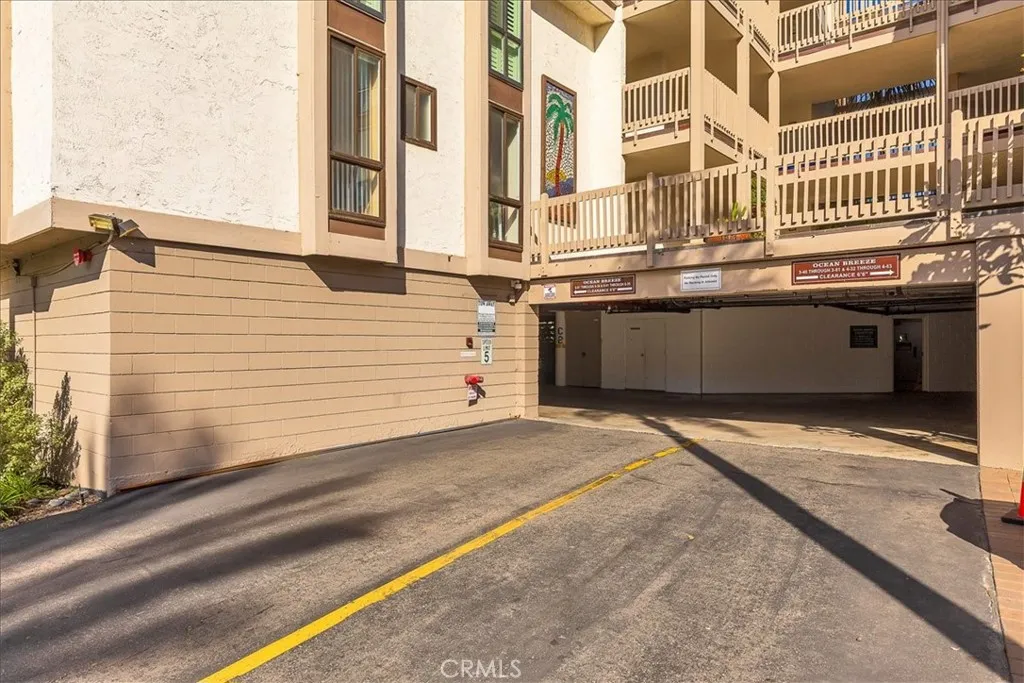 https://cdn.realtyfeed.com/cdn/127/306660080/b984bcdd4a2dadaaaaafd6e9df81b3c5.webp