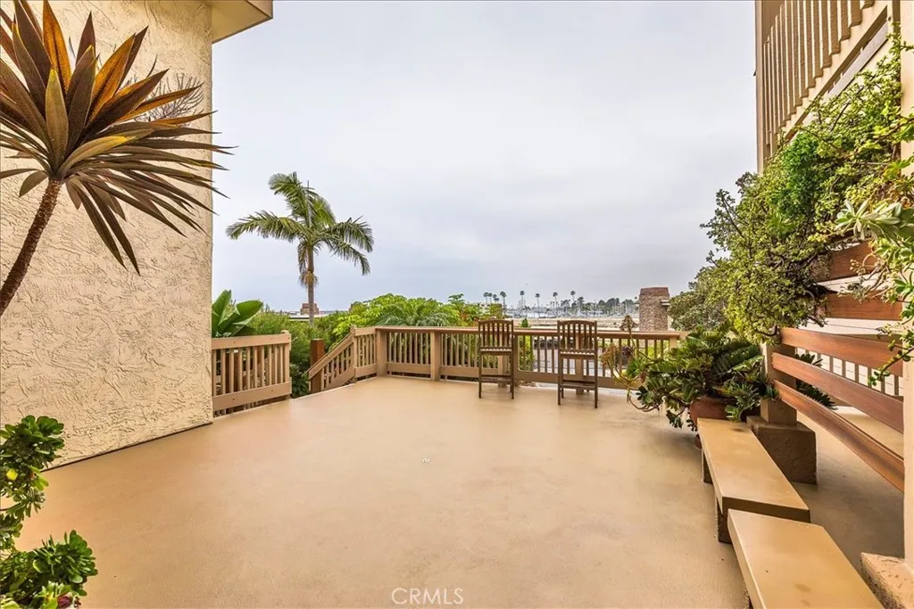 https://cdn.realtyfeed.com/cdn/127/306660080/cac5c5ae0a0f7680d474ff9718fb5688.webp