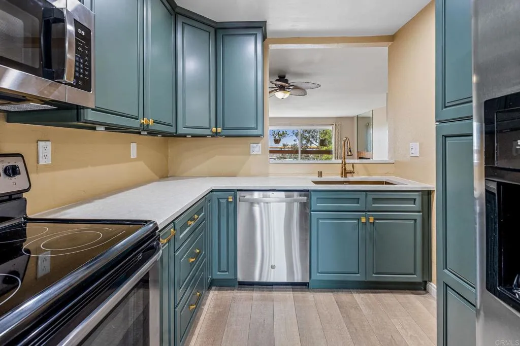 Photo #8: PTP2601750 Listing: Photo #8